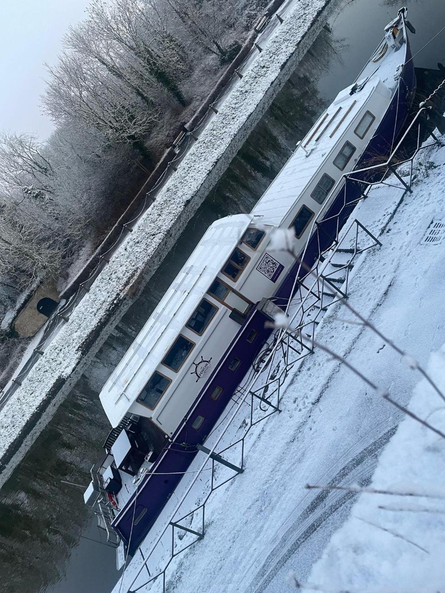 Nuit Insolite A Bord D'Une Peniche, 6 Personnes Bergues Kültér fotó